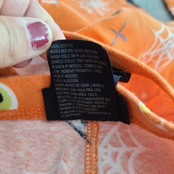 Hyde and EEK! Boutique Kids Halloween Pajama Set – Size 4 – Orange Spooky Print - Picture 7 of 7